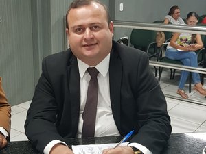 Câmara solicita ao prefeito Rogério Teófilo a implantação do Programa Minha Casa Melhor 