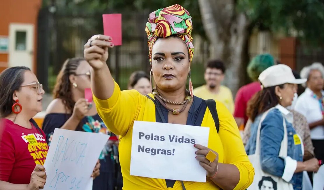 Governo define metas e indicadores para eliminar racismo e discriminação no Brasil