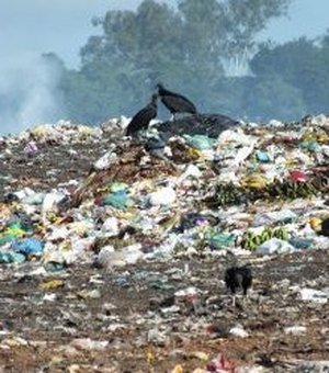 Prefeitura de Palmeira dos Índios encerra as atividades do maior lixão de Alagoas