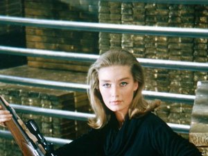 Ex-Bond Girl Tania Mallet morre aos 77 anos