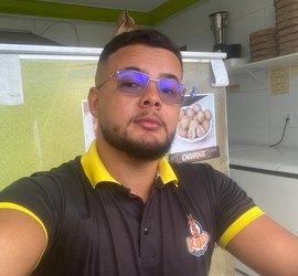 Liderança no Mercado: a trajetória inspiradora de Lucas Alves no empreendedorismo alimentício