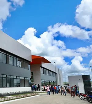 Uneal nega irregularidades e afirma que pagamentos de bolsas seguem normas internas