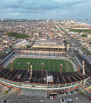 Rei Pelé recebe Jogo das Estrelas de Adriano Imperador neste sábado (22)