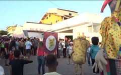 Bloco o Batatão faz a alegria dos foliões de Feira Grande