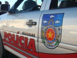 Mulher foge de casa após marido quebrar móveis e ameaçá-la em Igaci