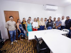 Prefeita Tia Júlia se reúne com lideranças indígenas para discutir demandas do povo Xukuru-Kariri