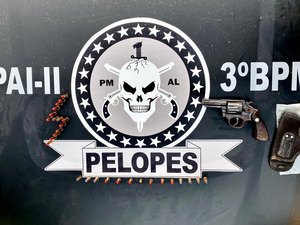 Homem é preso com arma furtada de Policial Militar em São Sebastião