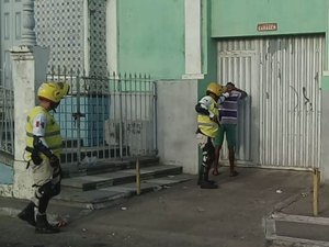 Assalto a van de transporte intermunicipal é frustrado no Centro de Maceió
