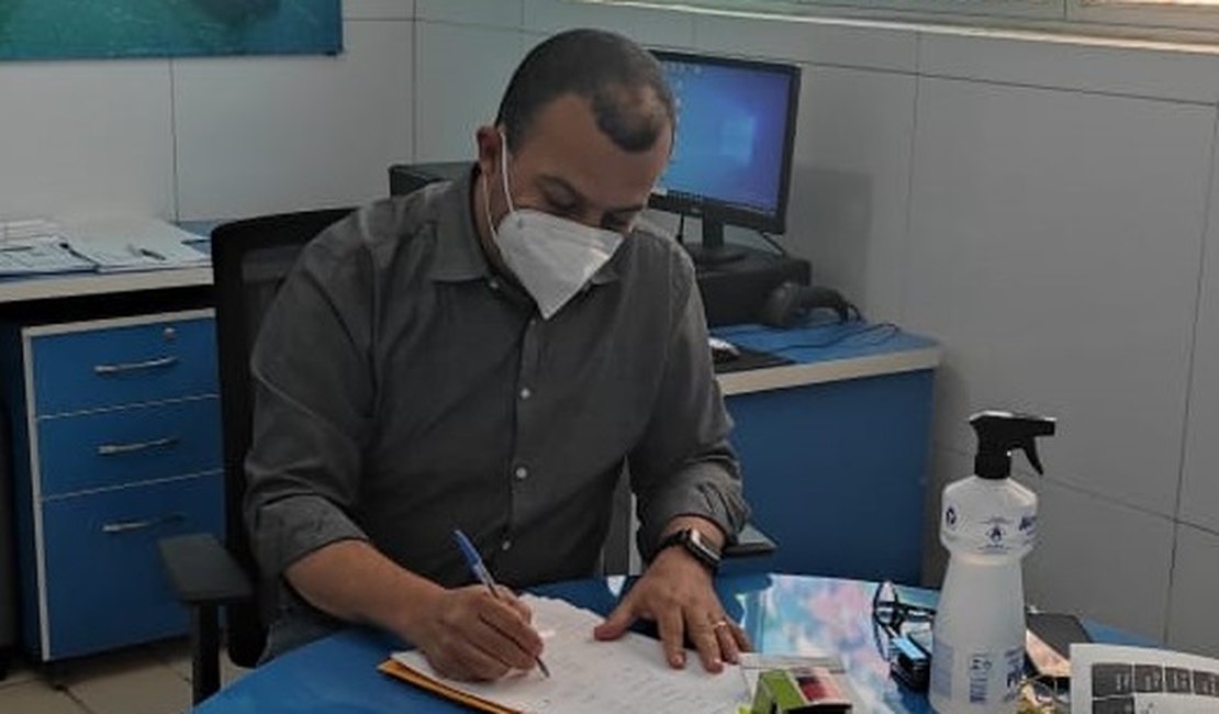 [Vídeo] Maragogi inicia vacinação de pessoas com 50 anos na próxima segunda, diz Secretário Municipal de Saúde