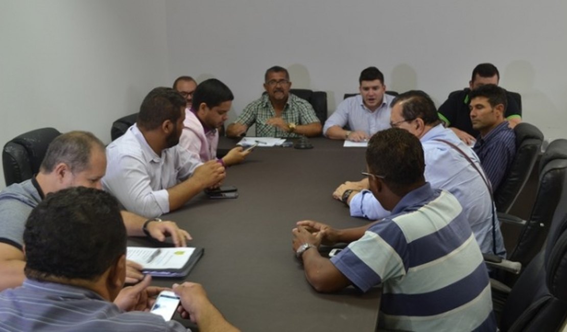 FAF pressiona clubes a correrem em busca de laudos