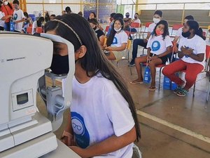 Alunos de Igaci são beneficiados com óculos e lentes grátis através de parceria firmada pela prefeitura
