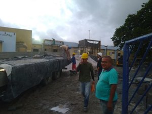 Messias: prefeito realiza reformas em escolas e destaca a importância do setor educacional