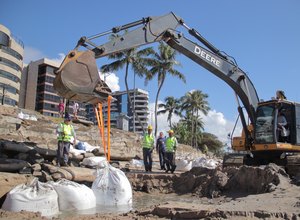 Prefeitura de Maceió inicia trabalho de contenção da erosão na orla