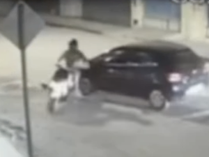 Empresário sofre escoriações ao ter motocicleta atingida por motorista imprudente em Palmeira dos Índios