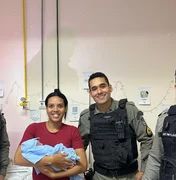 Grávida dá à luz com ajuda da polícia às margens de rodovia em Arapiraca