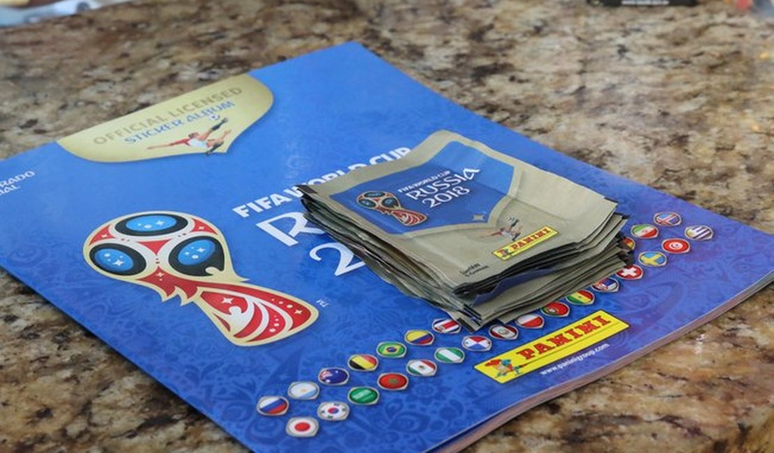 Completar o álbum de figurinhas da Copa do Mundo custa cerca de R$ 2 mil, diz pesquisa