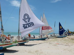 SMTT prorroga inscrições para trabalhadores atuarem em passeios turísticos nas piscinas naturais