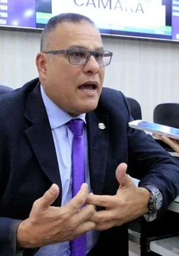 Eduardo Canuto na Secretaria de Esporte pegou aliados de JHC desprevenidos