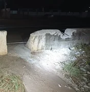 Homens são presos após destruírem mureta de proteção da BR-101, em Porto Real do Colégio