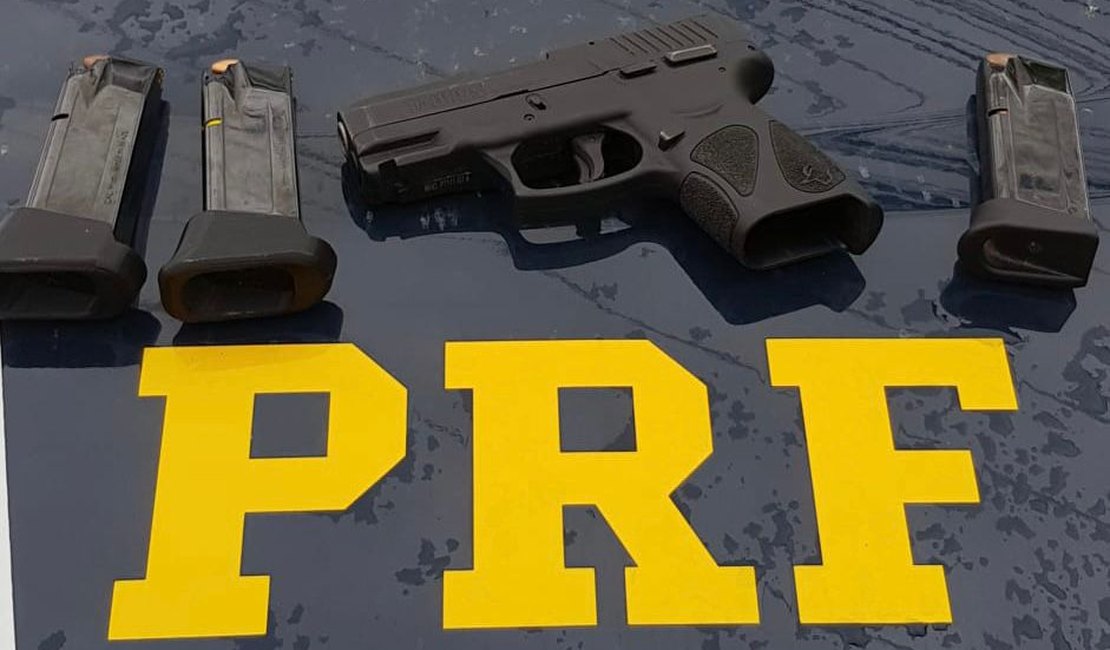 PRF  prende homem com arma de fogo e municões em Rio Largo