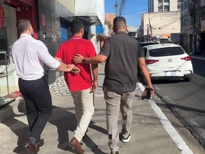 Justiça mantém prisão de dupla acusada por furtos e receptação de celulares em Maceió