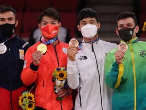 Daniel Cargnin vence israelense e fatura o bronze no judô de Tóquio