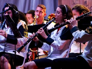 Show Gospel, louvor e apresentação teatral marcam último dia do Natal Luz