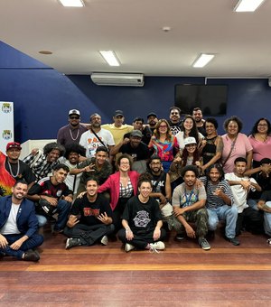Teca Nelma aprova projeto de lei que institui o dia municipal do Hip Hop