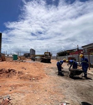 Prefeitura conclui demolição de antiga estrutura do Mercado do Jacintinho
