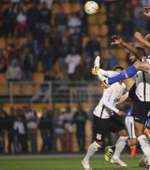 Show do Atlético MG e Corinthians empata em jogo polêmico