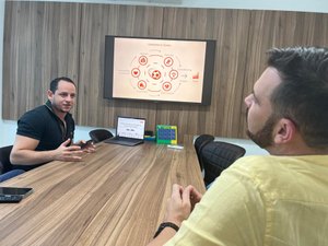 Plataforma de rede social fecha parceria com clubes de Alagoas para unir torcidas