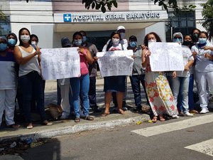 [Vídeo] Funcionários do Hospital Sanatório protestam pelo segundo dia seguido