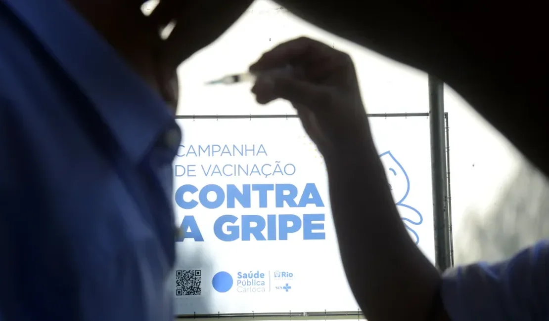 Vacinação contra a gripe é ampliada em todo Brasil a partir deste sábado (25)