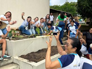 Arapiraca mobiliza alunos do EJA em projeto pioneiro de nutrição e educação ambiental