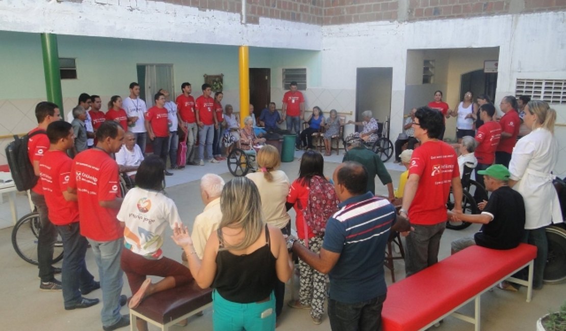 Crediamigo Arapiraca realiza ação solidária em instituição filantrópica de Arapiraca