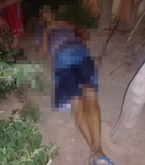 Homem morre em Penedo após facada no abdome; ex da esposa é suspeito