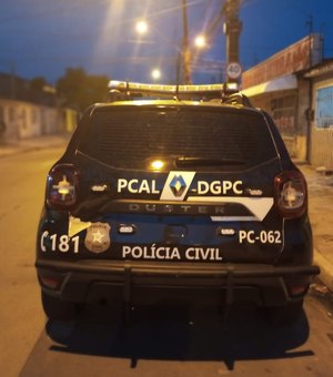 Polícia Civil prende foragido acusado de ter matado mulher em Delmiro Gouveia