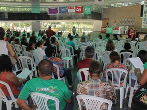 Sinteal realiza assembleia e planeja protestos contra o governo