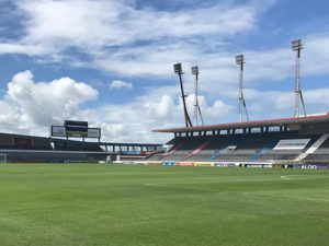 Estádio Rei Pelé é o único estádio apto para jogos do Campeonato Alagoano