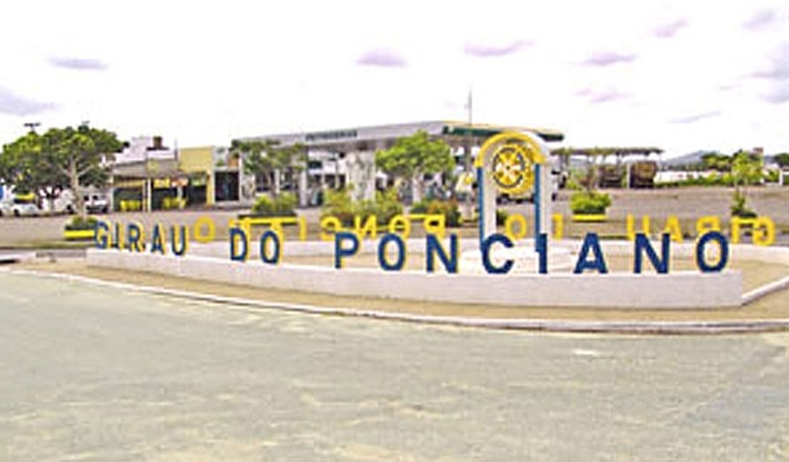 Promotoria firma Termo de Compromisso para regularizar transporte  em Girau do Ponciano