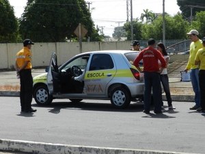 Funcionários do Detran podem paralisar por falta de pagamento de horas extras
