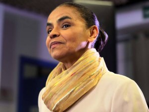 Marina Silva participa de ato público no Centro de Maceió nesta segunda (24)