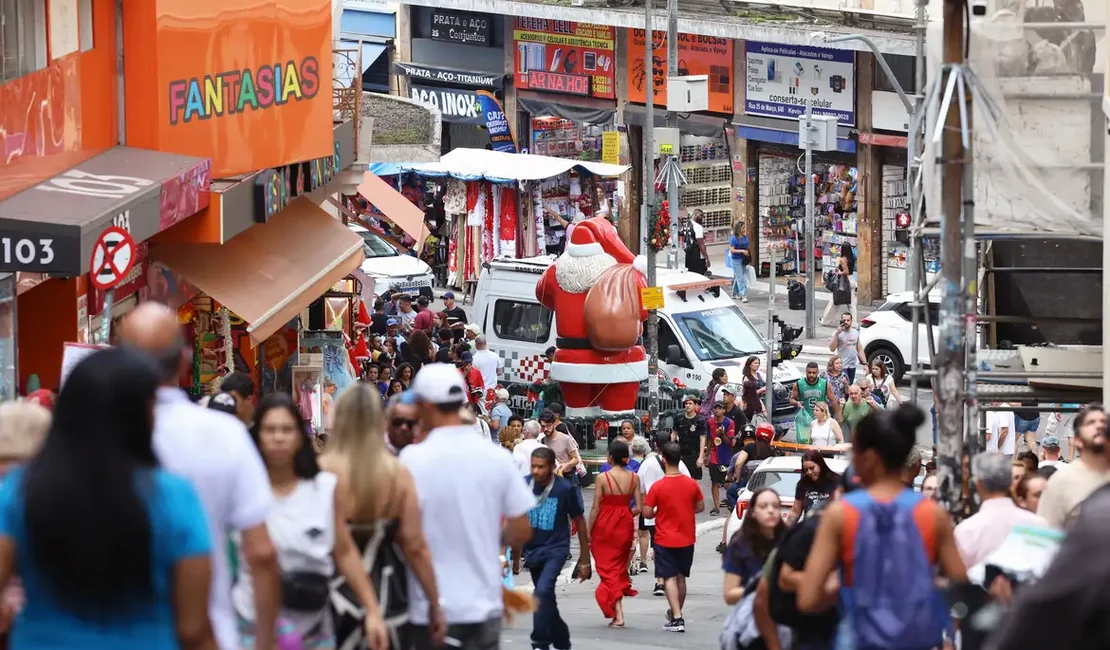 Novo salário mínimo será de R$ 1.621 em 2026