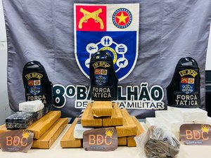 Polícia apreende 20 kg de drogas em casa abandonada em Rio Largo