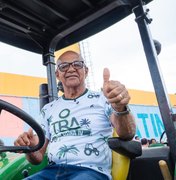 O Trator da Usina se consagra como o maior bloco da história de Japaratinga