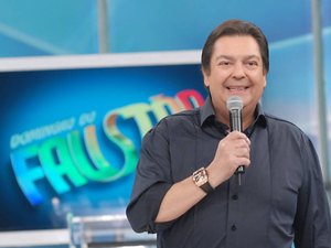 [Vídeo] Faustão nega referência a Bolsonaro ao falar em 'imbecil eleito'