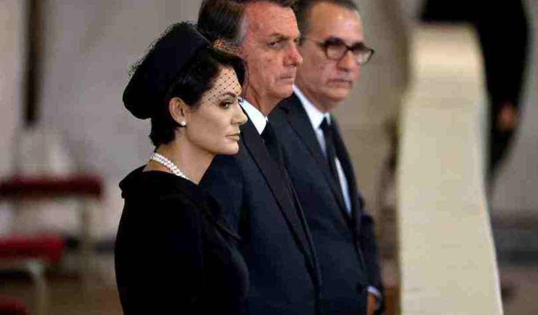 Jair Bolsonaro participa de funeral da rainha Elizabeth II