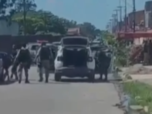 Troca de tiros deixa feridos no bairro da Cidade Universitária, em Maceió