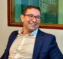 Nome de Lucas Barbosa está fora da disputa por vaga de vice de JHC