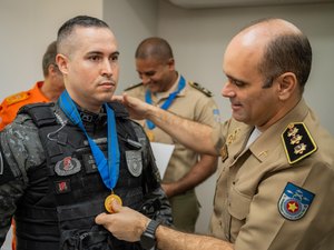 Governo condecora agentes de segurança pública com Medalha do Mérito Marechal Deodoro da Fonseca